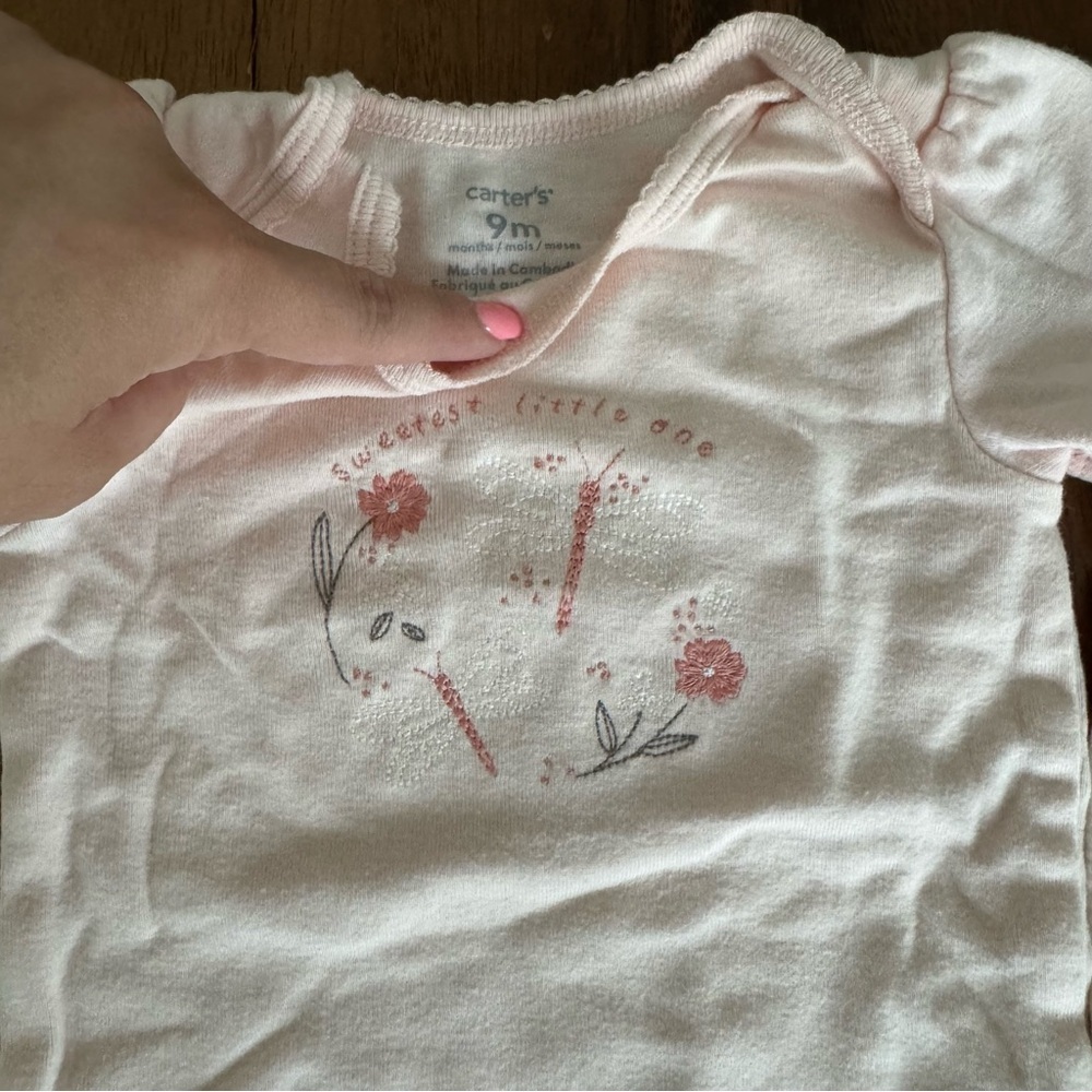 Carter’s Pink Baby Bodysuit  and Matching Pants Set Size 9M - Picture 2 of 4